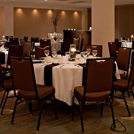 Delta Hotels By Marriott Winnipeg-3